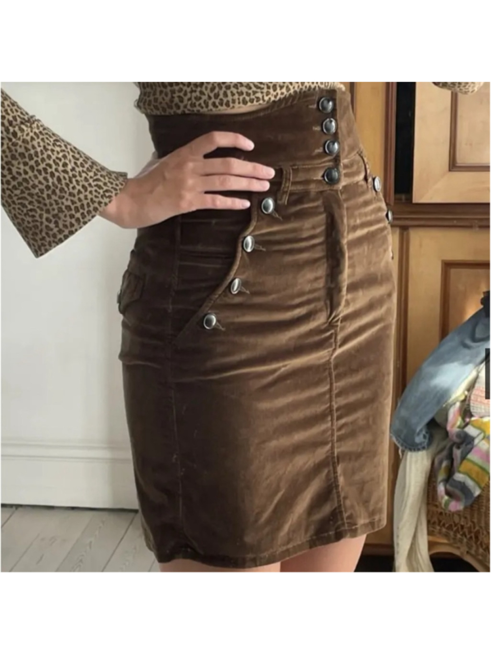 Isabel Marant dark brown velvet midi skirt size 38 FR / size 6 canadian